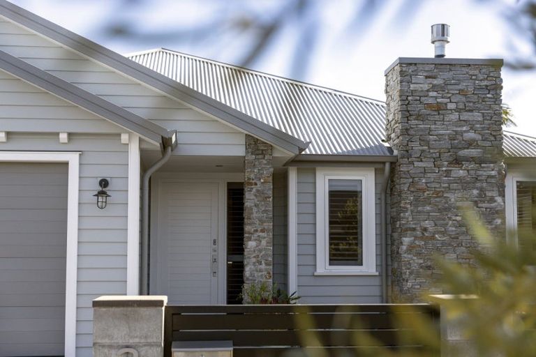 Photo of property in 3 Makura Drive, Papamoa Beach, Papamoa, 3118