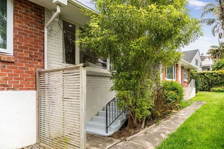 Photo of property in 1/15 Anzac Street, Takapuna, Auckland, 0622