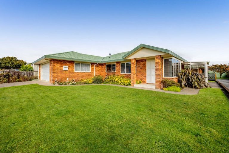 Photo of property in 40 Cutfield Street, Inglewood, 4330