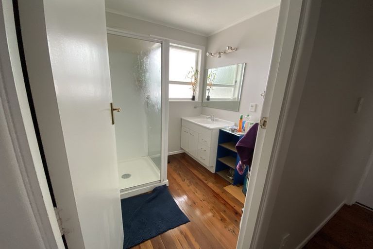 Photo of property in 57b Hepburn Road, Glendene, Auckland, 0602