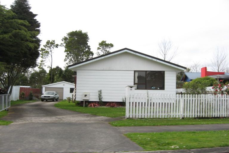 Photo of property in 34 Kowhai Street, Inglewood, 4330