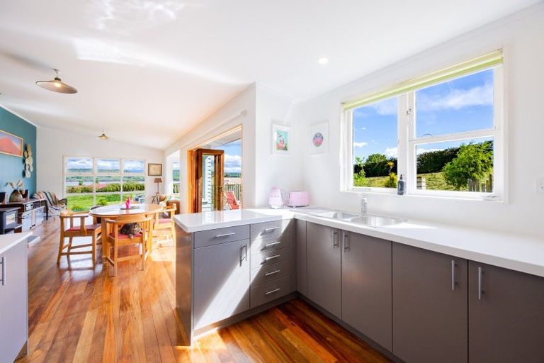 Photo of property in 381b Racecourse Road, Waipukurau, 4282