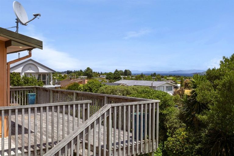 Photo of property in 20 Hammersmith Street, Richmond Heights, Taupo, 3330
