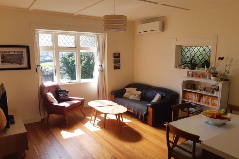Photo of property in 47 Nottingham Street, Karori, Wellington, 6012