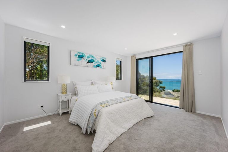 Photo of property in 254a Whangaparaoa Road, Red Beach, 0932
