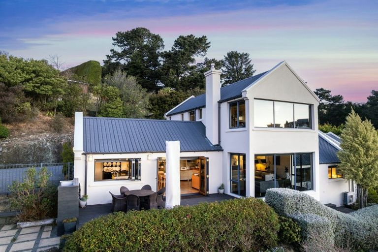 Photo of property in 170a Moncks Spur Road, Mount Pleasant, Christchurch, 8081