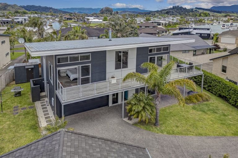Photo of property in 24 Aquila Drive, Whitianga, 3510