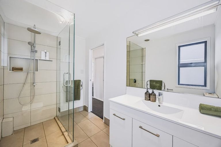 Photo of property in 20 Bracken Avenue, Takapuna, Auckland, 0622