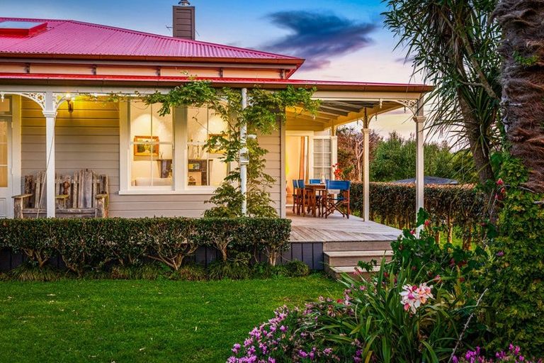 Photo of property in 214 Glenmore Road, Coatesville, Albany, 0793