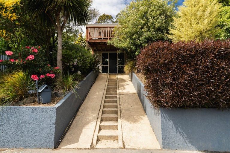 Photo of property in 96 Hocken Street, Kenmure, Dunedin, 9011