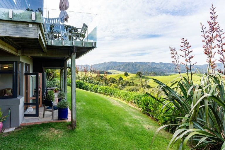 Photo of property in 404 Tara Road, Mangawhai, Kaiwaka, 0573
