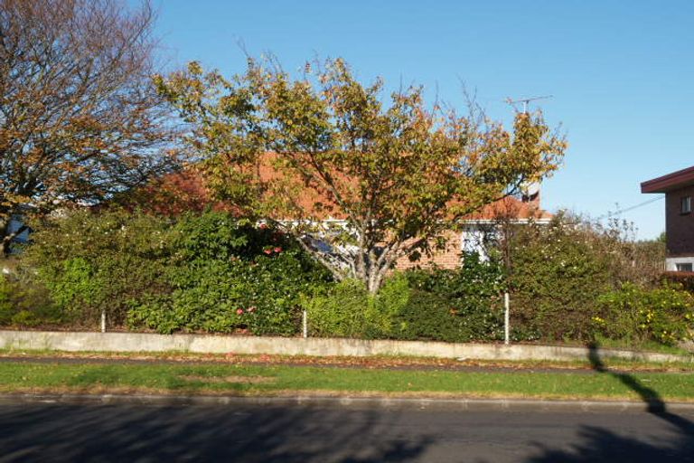 Photo of property in 13 Royton Avenue, Mangere East, Auckland, 2024