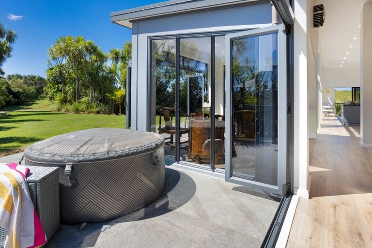 Photo of property in 128 Te Kowhai Point Road, Kerikeri, 0294