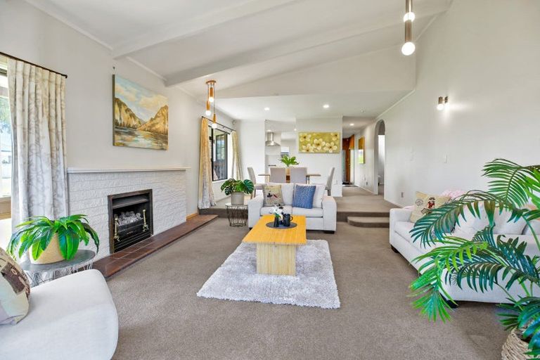 Photo of property in 16 Bryce Street, Cambridge, 3434