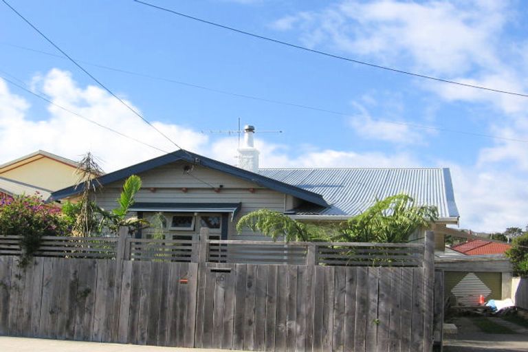 Photo of property in 66 William Street, Petone, Lower Hutt, 5012