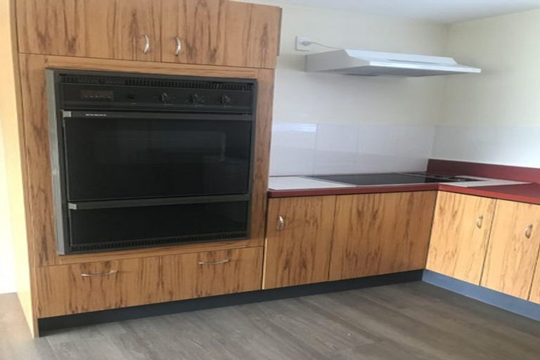 Photo of property in 20 Barnes Road, Redwood, Christchurch, 8051