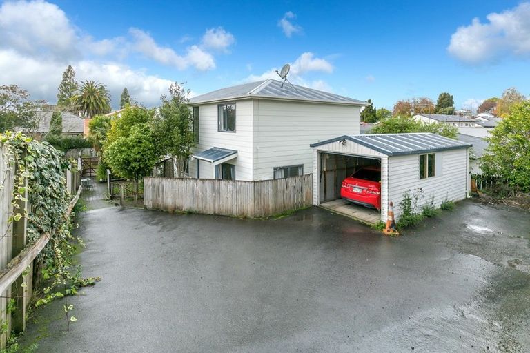 Photo of property in 33a Pembroke Street, Hamilton Lake, Hamilton, 3204