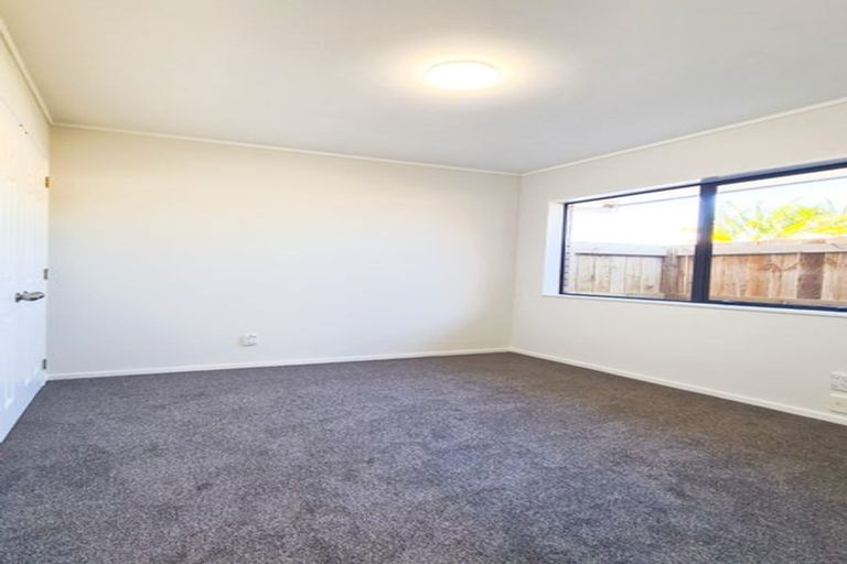 Photo of property in 30 Rathmar Drive, Manurewa, Auckland, 2105