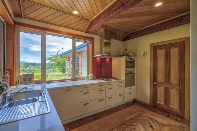 Photo of property in 11 Riverbank Road, Wanaka, 9382