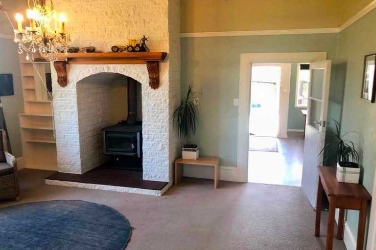 Photo of property in 22 Takiroa Street, Urenui, 4375
