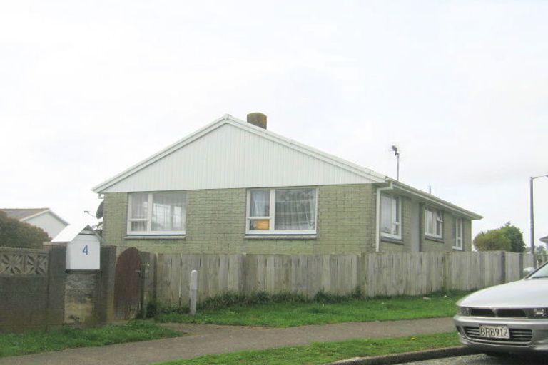 Photo of property in 2 Syntax Place, Ascot Park, Porirua, 5024