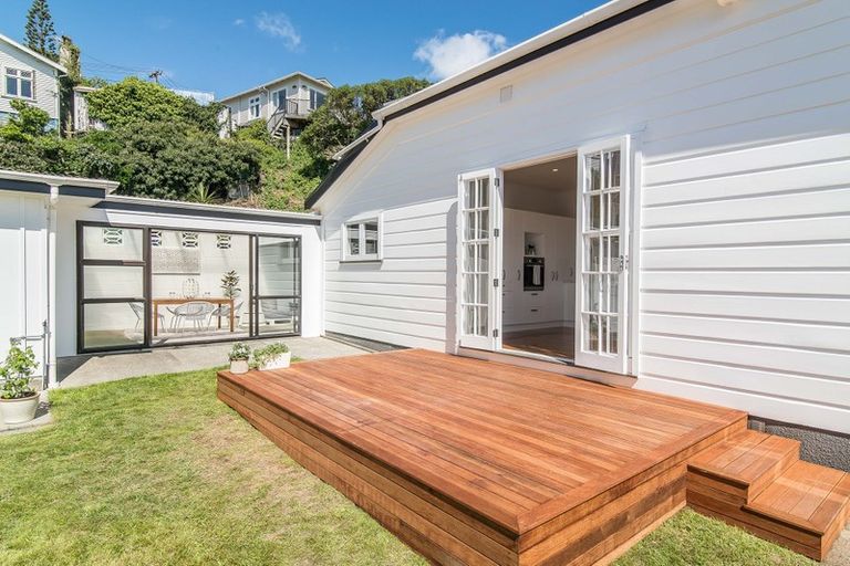 Photo of property in 14a Darlington Road, Miramar, Wellington, 6022