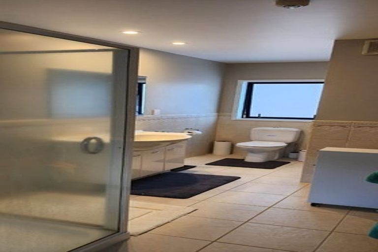 Photo of property in 2/29 May Street, Mount Maunganui, 3116