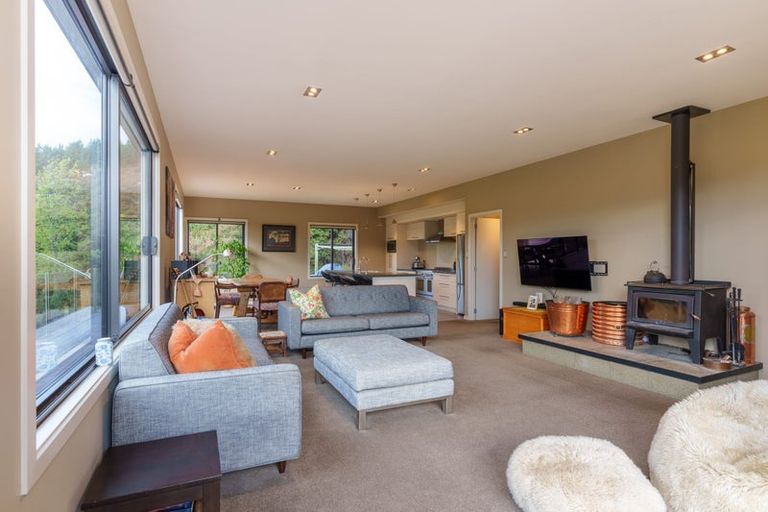 Photo of property in 16 Hidden Hills Drive, Wanaka, 9305