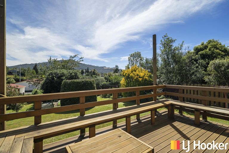 Photo of property in 3 Minerva Place, Sunnybrook, Rotorua, 3015