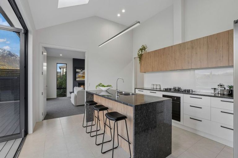 Photo of property in 4 Lindmore Lane, Lower Shotover, Queenstown, 9371