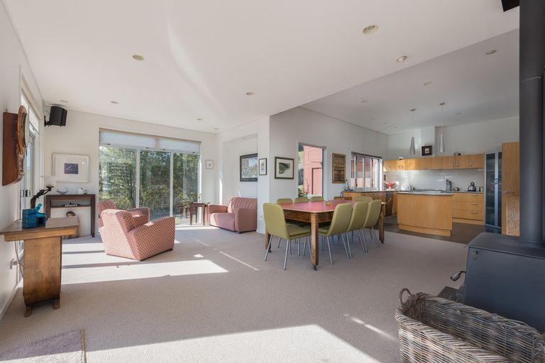 Photo of property in 8 Braeside, Kinmont Park, Mosgiel, 9024