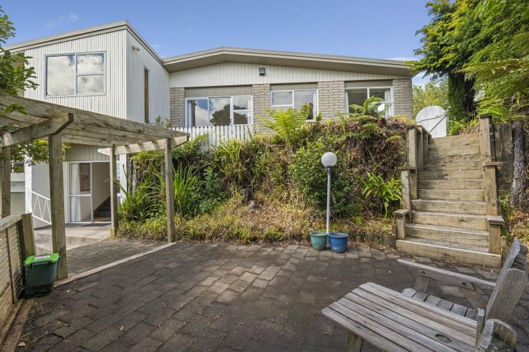 Photo of property in 245 Frankley Road, Frankleigh Park, New Plymouth, 4310