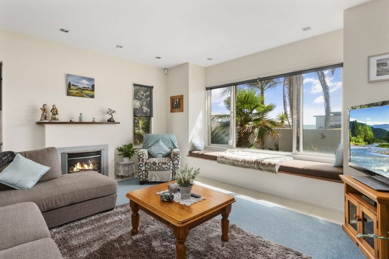 Photo of property in 464 Pukehina Parade, Pukehina, Te Puke, 3189