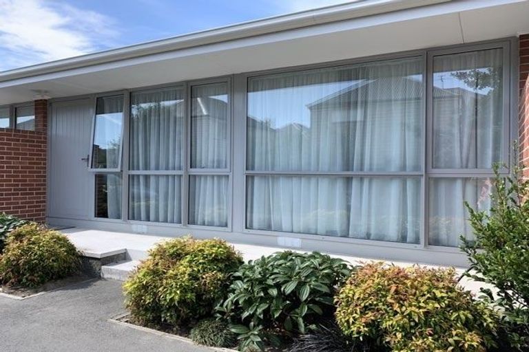 Photo of property in 3/534 Barbadoes Street, Edgeware, Christchurch, 8013