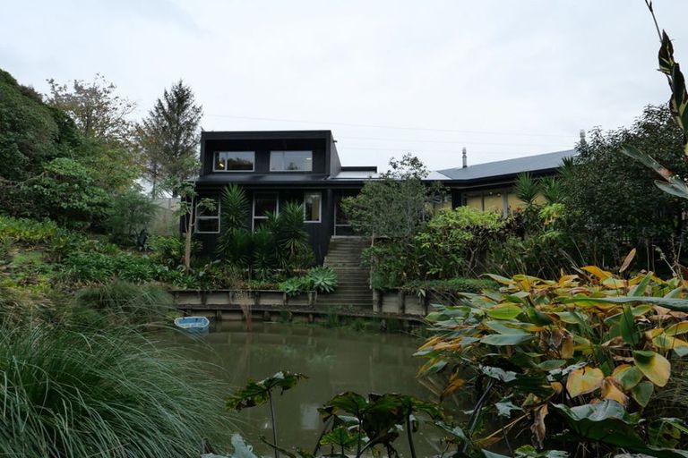 Photo of property in 118 Ngarara Road, Waikanae, 5036