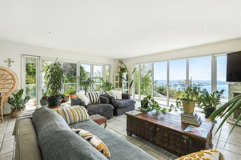 Photo of property in 7 Gardenhill Lane, Redcliffs, Christchurch, 8081