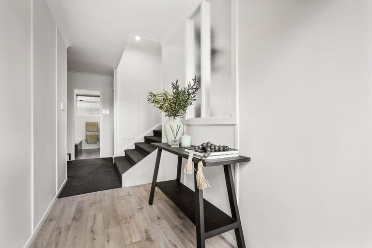 Photo of property in 53 Lynden Avenue, Hillcrest, Auckland, 0627