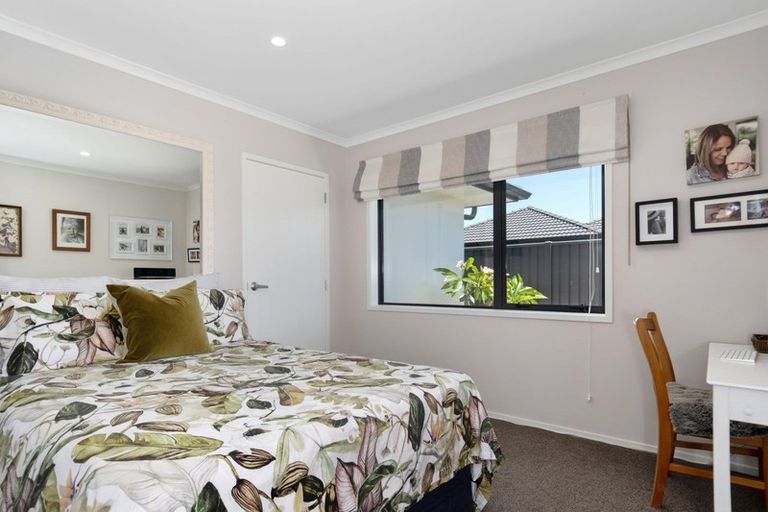 Photo of property in 7 Vantage Place, Omokoroa, 3114