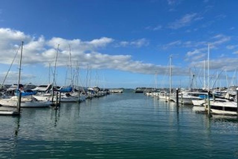 Photo of property in 46 Hattaway Avenue, Bucklands Beach, Auckland, 2012