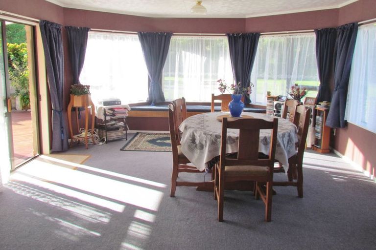 Photo of property in 133 Tararua Drive, Upper Plain, Masterton, 5888