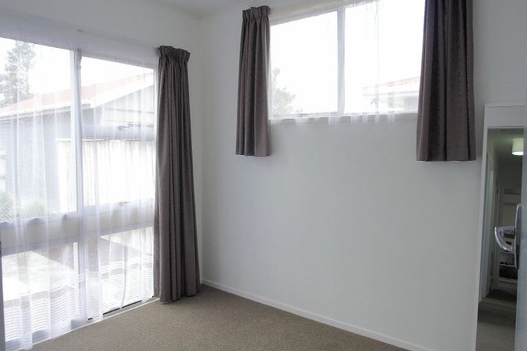 Photo of property in 25 Alexandra Street, Marton, 4710