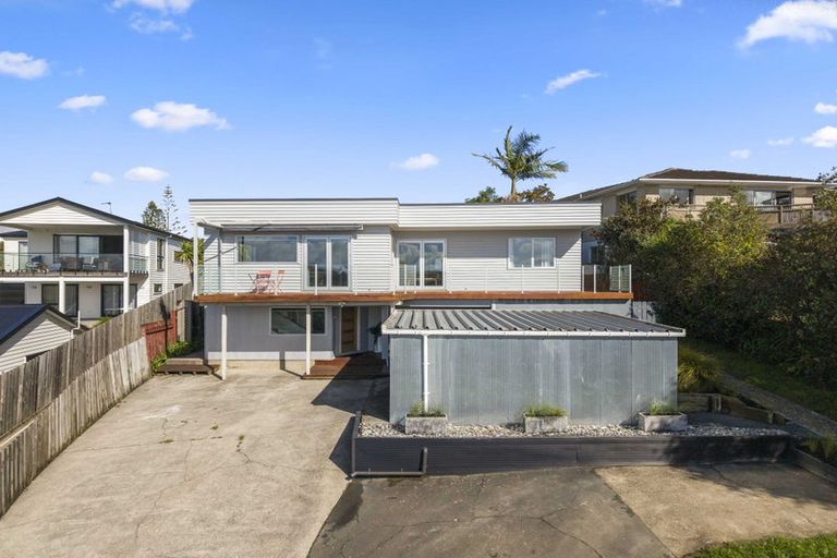 Photo of property in 9 Everard Avenue, Army Bay, Whangaparaoa, 0930