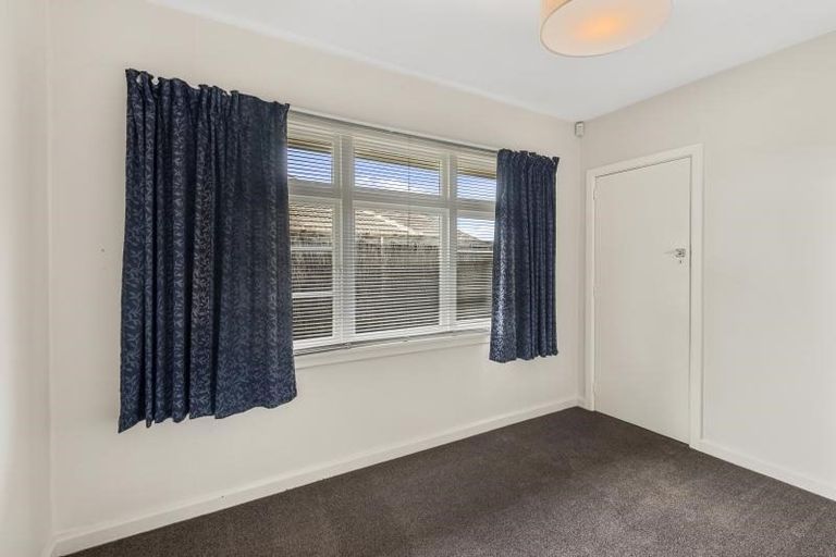 Photo of property in 18 Estuary Road, New Brighton, Christchurch, 8061