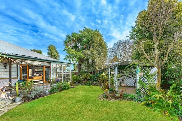 Photo of property in 74 Sneyd Street, Kaiapoi, 7630
