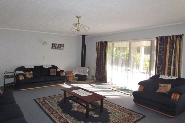 Photo of property in 133 Tararua Drive, Upper Plain, Masterton, 5888