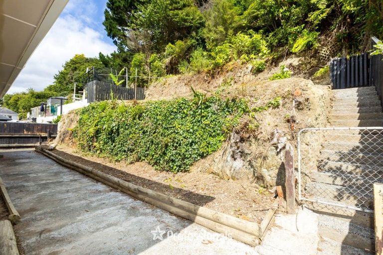 Photo of property in 161 Wellington Road, Wainuiomata, Lower Hutt, 5014