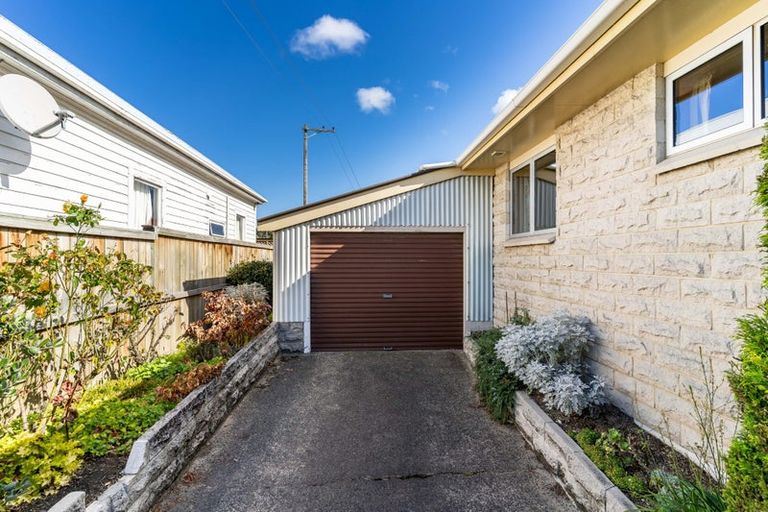 Photo of property in 15b Baker Street, Caversham, Dunedin, 9012