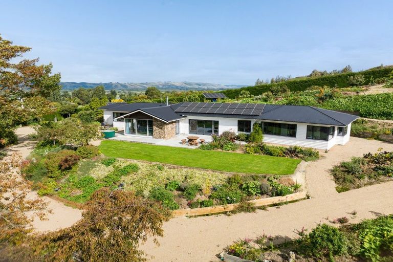 Photo of property in 252 Tirohanga Road, North Taieri, Mosgiel, 9092