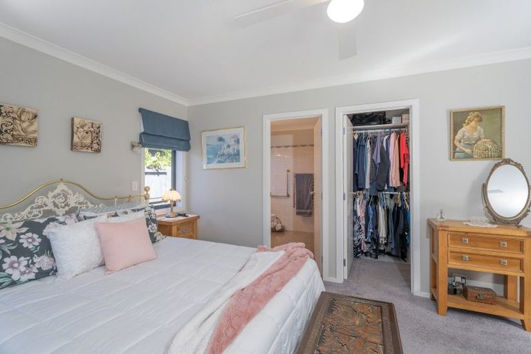 Photo of property in 29 Wells Place, Whitianga, 3510