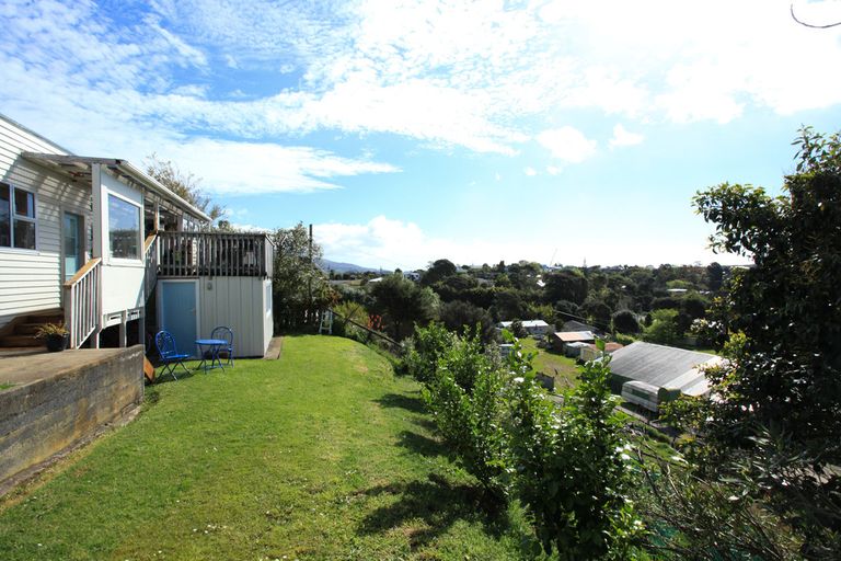 Photo of property in 9 Manukau Road, Raglan, 3225